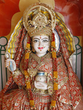 Statue of the Hindu Goddess Annapurna (Parvati) Giving Food  Lakshman Temple  Rishikesh  Uttarakhan