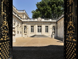 The Musee Calvet  Museum of Fine Arts and Archaeology  Avignon  Provence  France  Europe