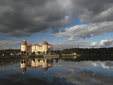 Baroque Moritzburg Castle and Reflections in Lake  Moritzburg  Sachsen  Germany  Europe