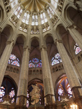 Pillars and Vaulted Roof in the Choir  Beauvais Cathedral  Beauvais  Picardy  France  Europe
