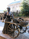 Molly Malone Statue  Grafton Street  Dublin  Republic of Ireland  Europe