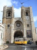 Tram and Se (Cathedral)  Alfama  Lisbon  Portugal  Europe
