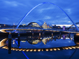 Gateshead Millennium Bridge  the Sage and the River Tyne Between Newcastle and Gateshead  at Dusk  