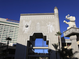 Hollywood and Highland Shopping Center  Hollywood Boulevard  Hollywood  Los Angeles  California  Un