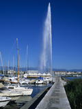 Jet D'Eau (Water Jet)  Lake Geneva  Geneva  Switzerland  Europe