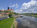 Cruise Ship on the River Elbe Below the Albrechtsburg  Meissen  Saxony  Germany  Europe