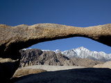 Lathe Arch with the Eastern Sierra Nevada Range  Lone Pine Peak  Alabama Hills  California  Usa