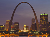 The Gateway Arch and St Louis Skyline Reflect into the Mississippi River  St Louis  Missouri  Usa