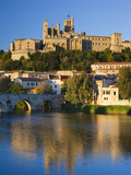 France  Languedoc-Roussillon  Herault Department  Beziers  Cathedrale St-Nazaire Cathedral and the 