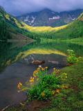 Summer Scene at Maroon Bells Near Aspen  Colorado