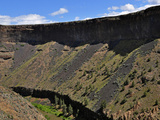 Canyon Wall of Basalt Lava Flows Above the Crooked River Near Terrebonne  Oregon  USA