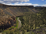 The Crooked River Below Prineville Reservoir Near Terrebonne  Oregon  USA