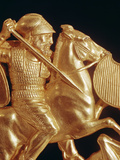 Comb Ornamented with Warrior in Combat (Gold) (Detail of 389348)