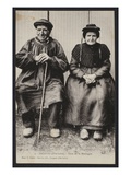 Postcard Depicting Mountain People in Saugues  Haute-Loire  C1900 (B/W Photo)