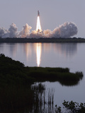 Topix Space Shuttle Discovery