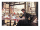 Room with a Glance from the Port