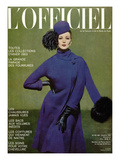 L'Officiel  October 1962 - Manteau de Pierre Cardin en Lainage de Moreau