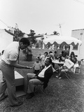 Muhammad Ali Performs a Magic Trick  1981