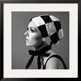 Black and White Checked Bonnet  1960s