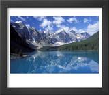 Moraine Lake in the Valley of Ten Peaks  Canada