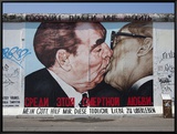 Eastside Gallery (Berlin Wall)  Muhlenstrasse  Berlin  Germany