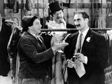 A Night At The Opera  Chico Marx  Sig Rumann  Groucho Marx  1935  Negoitating The Contract