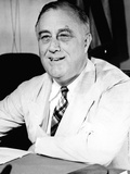President Franklin Roosevelt in the Oval Office  August 16  1940