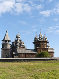 Church of the Transfiguration and of the Intercession  Kizhi Island  Lake Onega  Russia