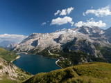 Hiking on High Route 2 in Dolomites  Bolzano Province  Trentino-Alto Adige/South Tyrol  Italy