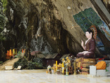 Buddha Statue  Tiger Cave Temple (Wat Tham Suea)  Krabi Province  Thailand  Southeast Asia  Asia