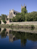 Cathedral West Side and River Severn  Worcester  Worcestershire  England  United Kingdom  Europe