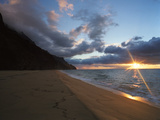 Sunset over Kalalau Beach in Na Pali Coast State Park