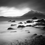 View from Elgol Beach to the Cuillin Hills  Isle of Skye  Scotland  UK