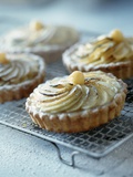 Caramelised Apple Pies
