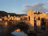Romanesque bridge over the Fluvia river  Besalu  Girona  Spain