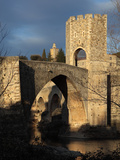 Romanesque bridge over the Fluvia river  Besalu  Girona  Spain