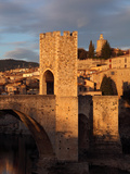 Romanesque bridge over the Fluvia river  Besalu  Girona  Spain