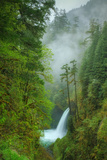 Metlako Falls and Mist