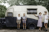 Children with Caravan