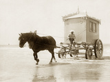 Beach wagon in Ostende  1910