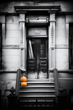 Entrée D'Immeuble New Yorkaise Avec Des Citrouilles Pour Halloween