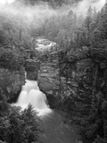 Linville Falls  Linville Gorge  Pisgah National Forest  North Carolina  USA