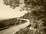 Linn Cove Viaduct  Blue Ridge Parkway National Park  North Carolina  USA