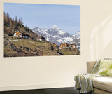 Mountain Farmhouse  Oetztal Alps Near Heiligkreuz  Tyrol  Austria