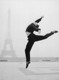 Gay Paris