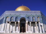 Exterior and Front View of Dome of the Rock