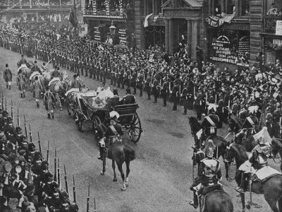 Queen Victoria's Royal Carriage in Pall Mall For Her Diamond Jubilee ...